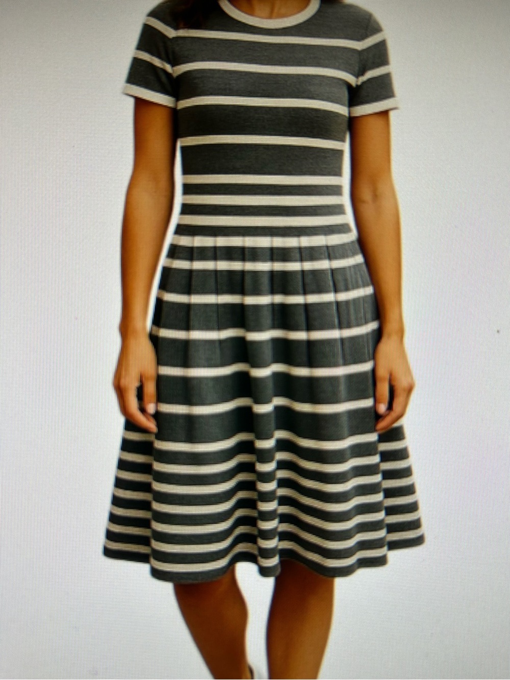 Gabby Skye  Striped Knit Fit-and-Flare Dress - Gray & White. Size M. NWTGS